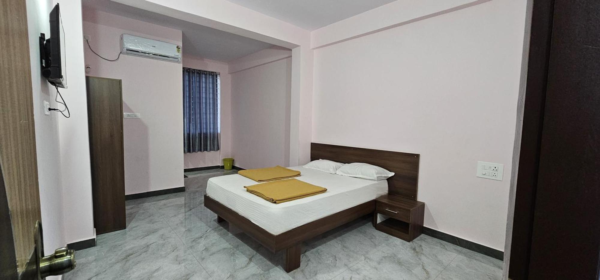 Belagula Golden Palace Residency מראה חיצוני תמונה
