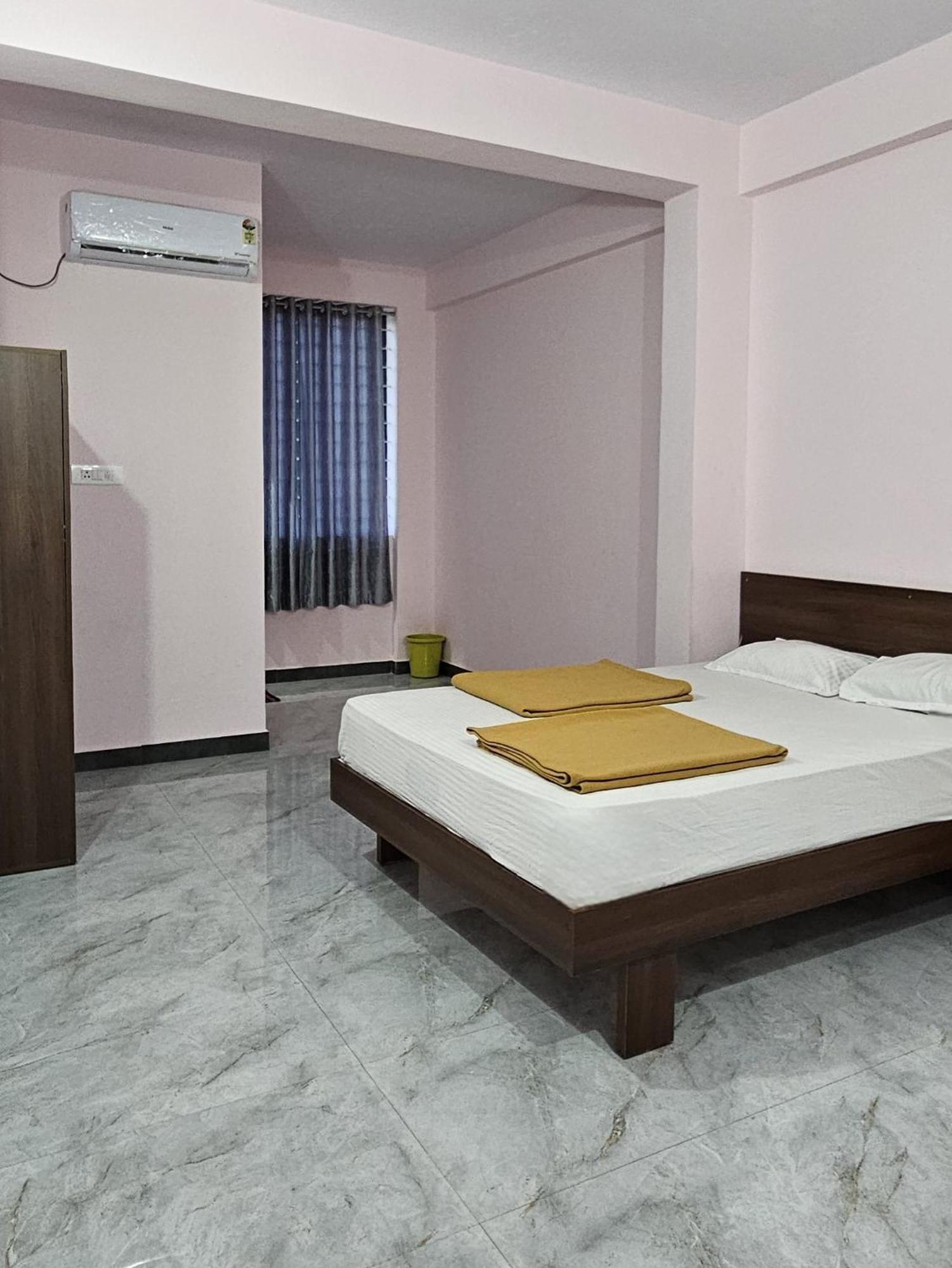 Belagula Golden Palace Residency מראה חיצוני תמונה